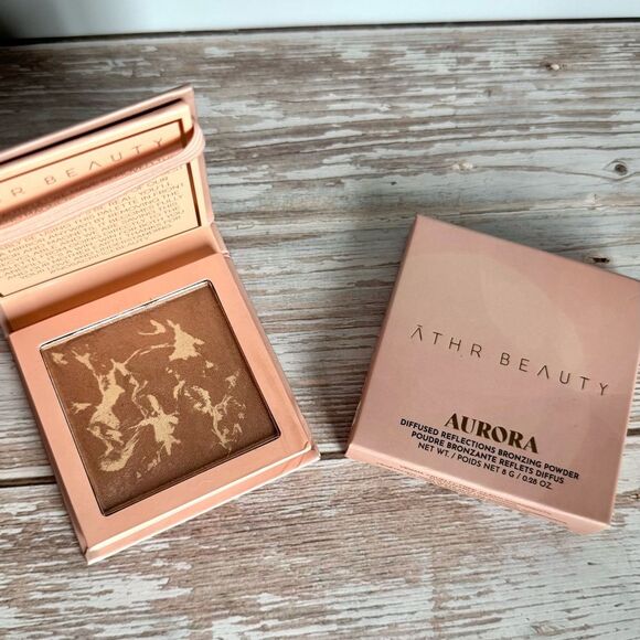 NIB ✨ Athr Beauty Aurora Diffused Reflections Bronzing Powder - Picture 2 of 4